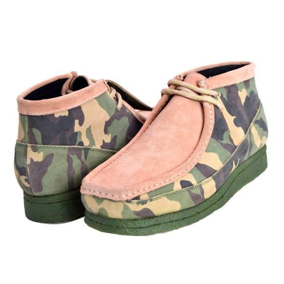 British Walkers Wallabee Boot Style Men's Pink Camouflage Leather And Suede